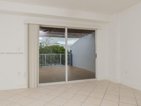 2734 Bird Ave 310, Miami FL 33133