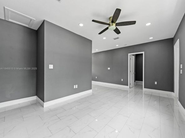 15230 SW 297th St, Homestead FL 33033