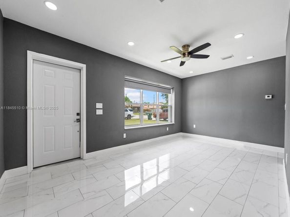 15230 SW 297th St, Homestead FL 33033