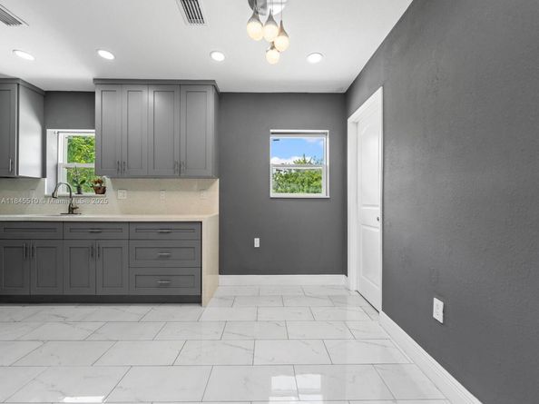 15230 SW 297th St, Homestead FL 33033