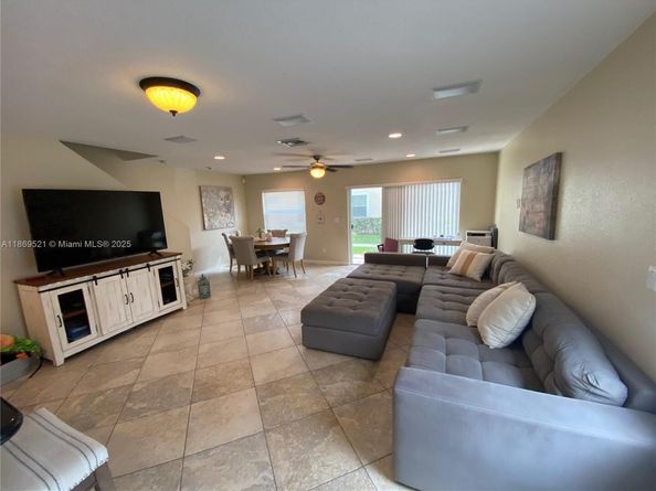 22159 Majestic Woods Way, Boca Raton FL 33428