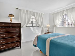 17090 NE 14th Ave 103, Miami FL 33162