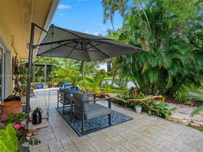 901 W Tropical Way, Plantation FL 33317