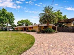 901 W Tropical Way, Plantation FL 33317