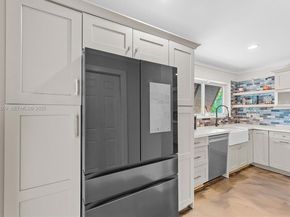 901 W Tropical Way, Plantation FL 33317