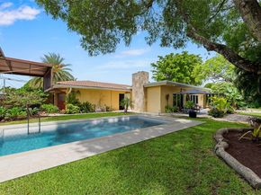 901 W Tropical Way, Plantation FL 33317