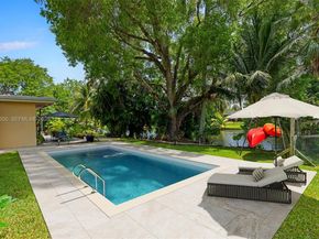 901 W Tropical Way, Plantation FL 33317