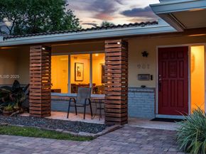 901 W Tropical Way, Plantation FL 33317