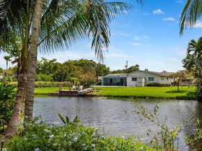 901 W Tropical Way, Plantation FL 33317