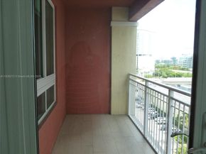 7350 SW 89th St 808S, Miami FL 33156