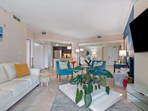 19900 E Country Club Dr 616, Aventura FL 33180