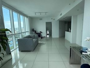 1871 NW S River Dr 2005, Miami FL 33125