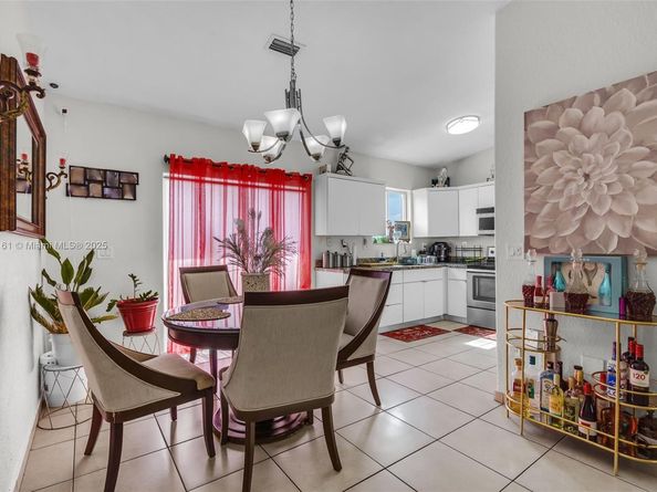 7271 NW 174th Ter 202, Hialeah FL 33015