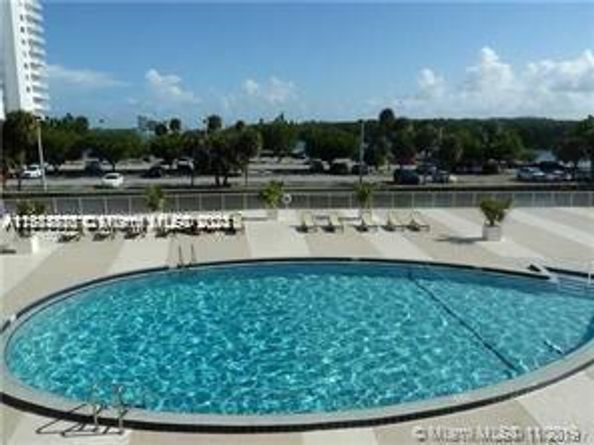 400 Kings Point Dr 1219, Sunny Isles Beach FL 33160