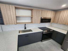10490 SW 173rd Ter, Miami FL 33157