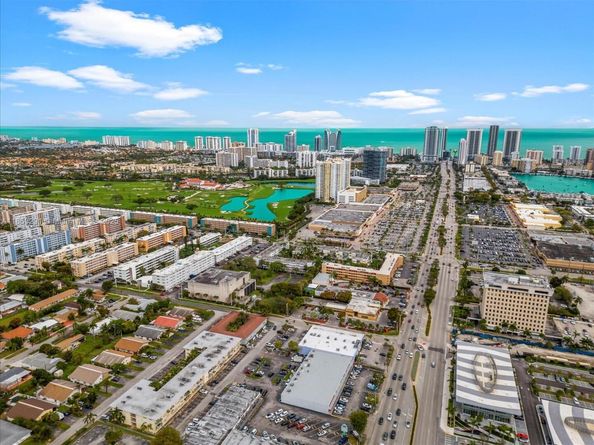 200 NE 12th Ave 7C, Hallandale Beach FL 33009