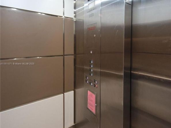 1220 71st St 16, Miami Beach FL 33141