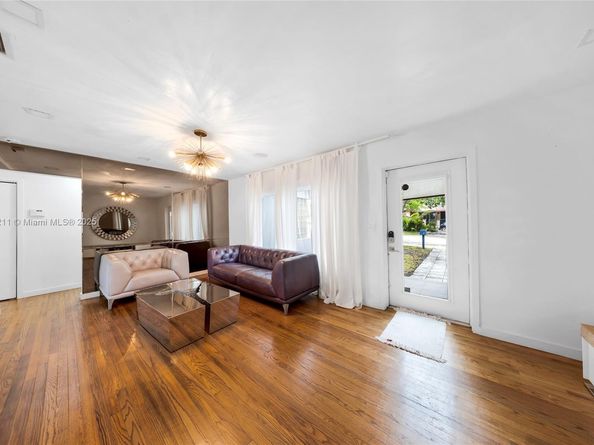 200 NE 48th Ter, Miami FL 33137