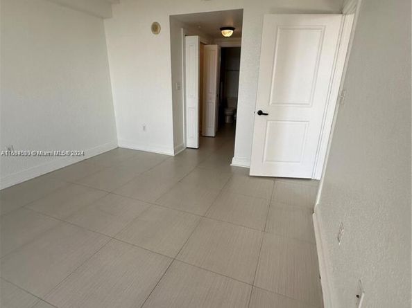 2301 SW 27th Ave 1202, Miami FL 33145