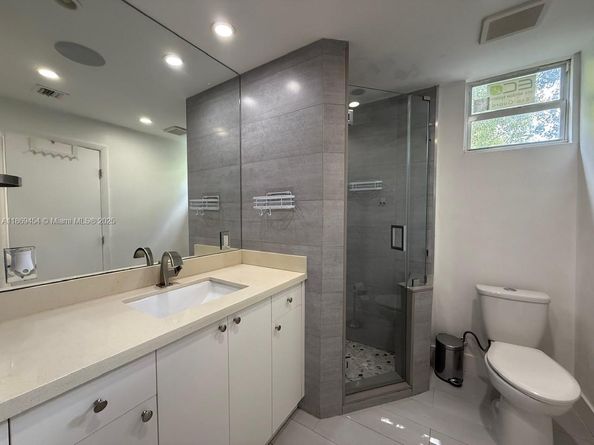 247 NW 58th St, Miami FL 33127