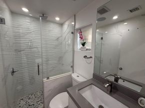 247 NW 58th St, Miami FL 33127