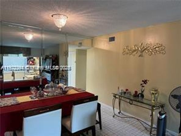 3571 Inverrary Dr 408, Lauderhill FL 33319