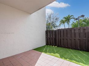 9431 Fontainebleau Blvd 112, Miami FL 33172