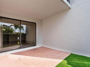 9431 Fontainebleau Blvd 112, Miami FL 33172