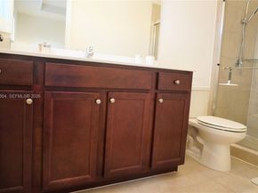 3280 W 92nd Pl, Hialeah FL 33018