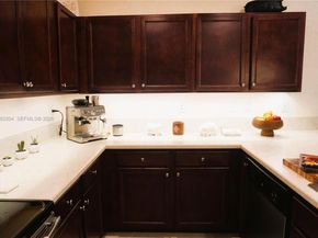 3280 W 92nd Pl, Hialeah FL 33018