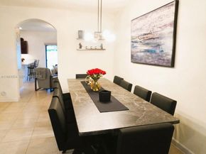 3280 W 92nd Pl, Hialeah FL 33018