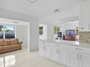 510 N 56th Ave, Hollywood FL 33021