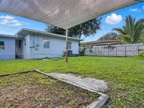 510 N 56th Ave, Hollywood FL 33021