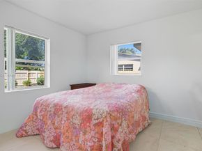 510 N 56th Ave, Hollywood FL 33021
