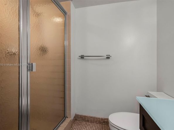 2401 Collins Ave 1808, Miami Beach FL 33140