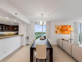 2401 Collins Ave 1808, Miami Beach FL 33140