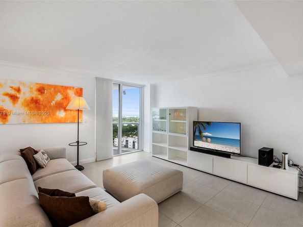 2401 Collins Ave 1808, Miami Beach FL 33140