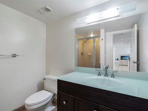 2401 Collins Ave 1808, Miami Beach FL 33140