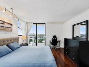 2401 Collins Ave 1808, Miami Beach FL 33140