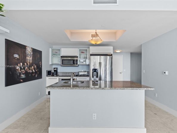 Undisclosed Address #A11768414, Miami FL 33132