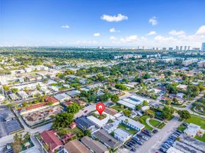 700 NE 6th St, Hallandale Beach FL 33009