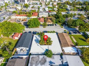 700 NE 6th St, Hallandale Beach FL 33009