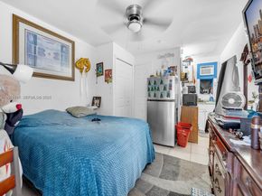 700 NE 6th St, Hallandale Beach FL 33009