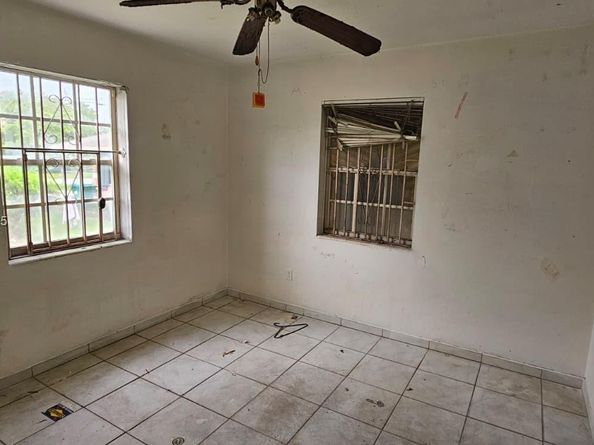 2121 NW 64th St, Miami FL 33147