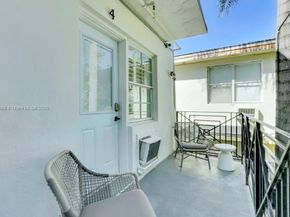505 SE 20th St, Fort Lauderdale FL 33316