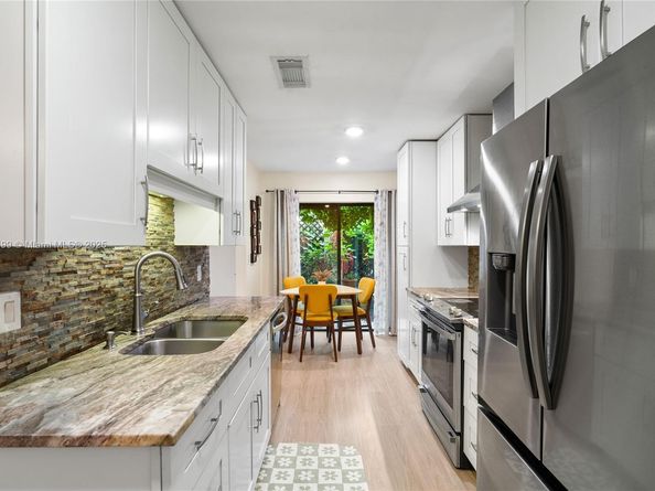 9286 Vista Del Lago G, Boca Raton FL 33428