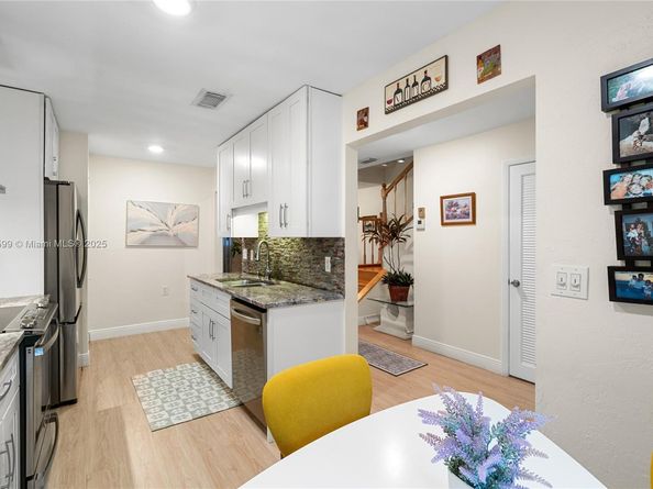 9286 Vista Del Lago G, Boca Raton FL 33428