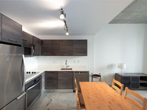 151 SE 1st St 1709, Miami FL 33131