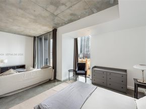 151 SE 1st St 1709, Miami FL 33131