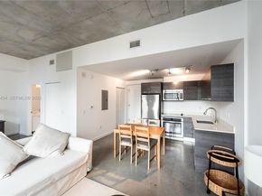 151 SE 1st St 1709, Miami FL 33131